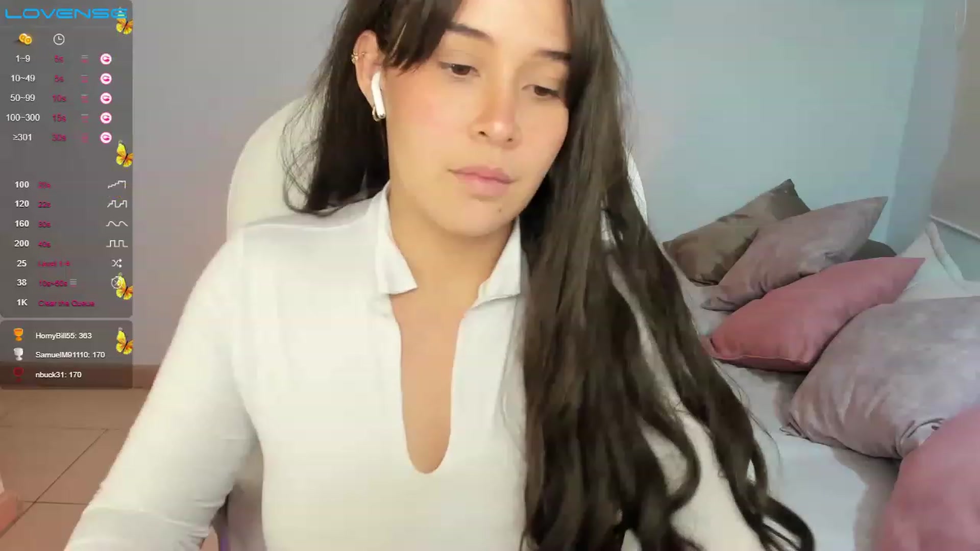Gallery image thumbnail from Tesss_baby's myfreecams stream on, 03/25/2023, 09:16 image 6 of 20