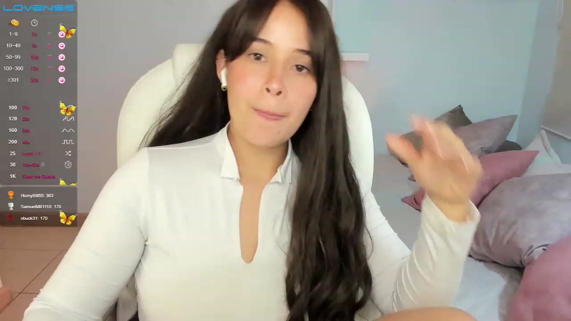 Gallery image thumbnail from Tesss_baby's myfreecams stream on, 03/25/2023, 09:58 image 4 of 20