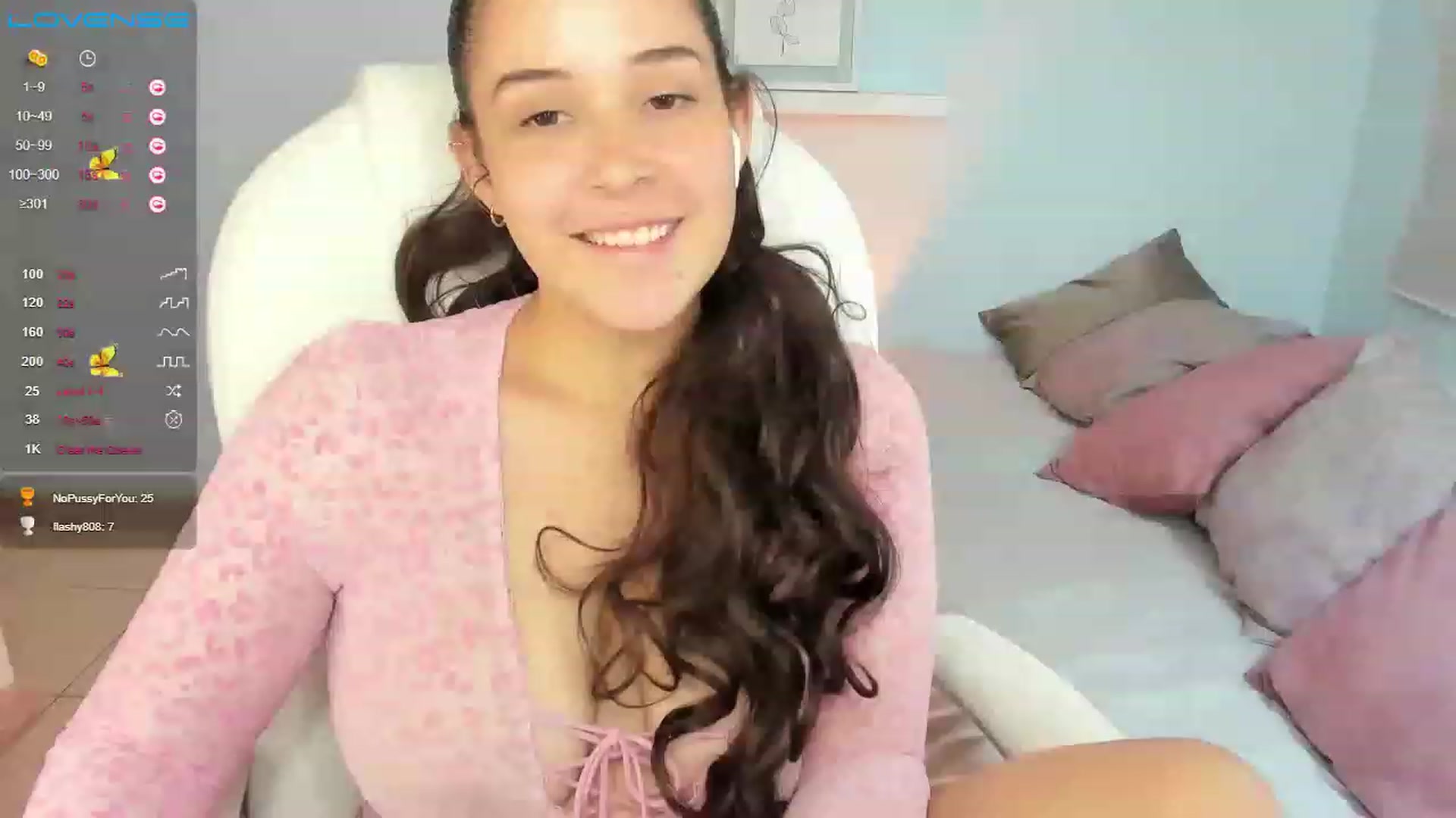 Gallery image thumbnail from Tesss_baby's myfreecams stream on, 03/28/2023, 09:00 image 1 of 20