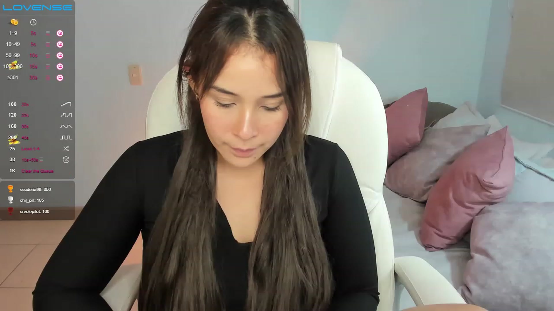 Gallery image thumbnail from Tesss_baby's myfreecams stream on, 03/31/2023, 09:50 image 9 of 20