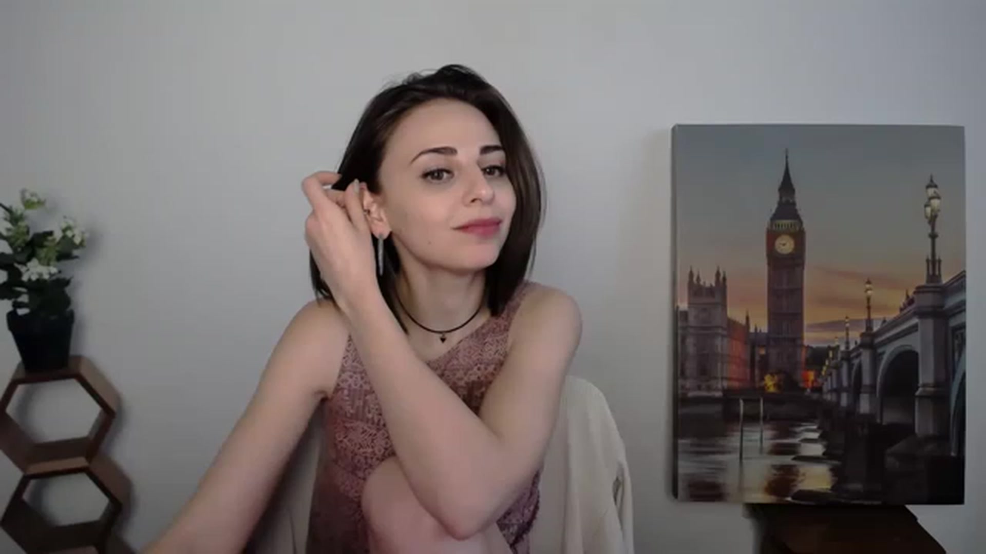 Gallery image thumbnail from Tetti_Korti's myfreecams stream on, 11/27/2022, 12:32 image 4 of 20