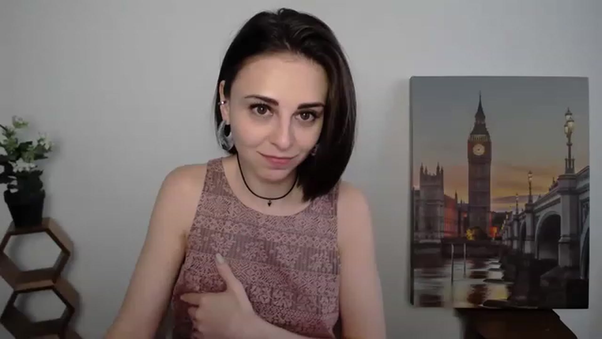 Gallery image thumbnail from Tetti_Korti's myfreecams stream on, 11/27/2022, 13:03 image 1 of 20