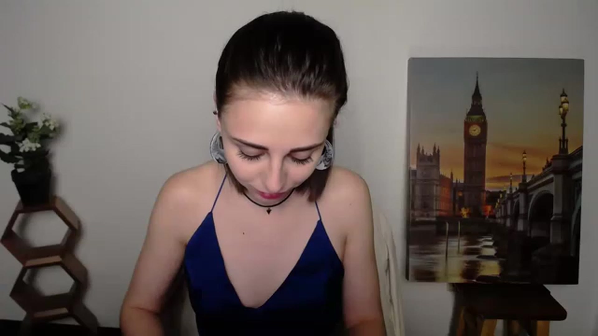Gallery image thumbnail from Tetti_Korti's myfreecams stream on, 11/27/2022, 15:06 image 15 of 20
