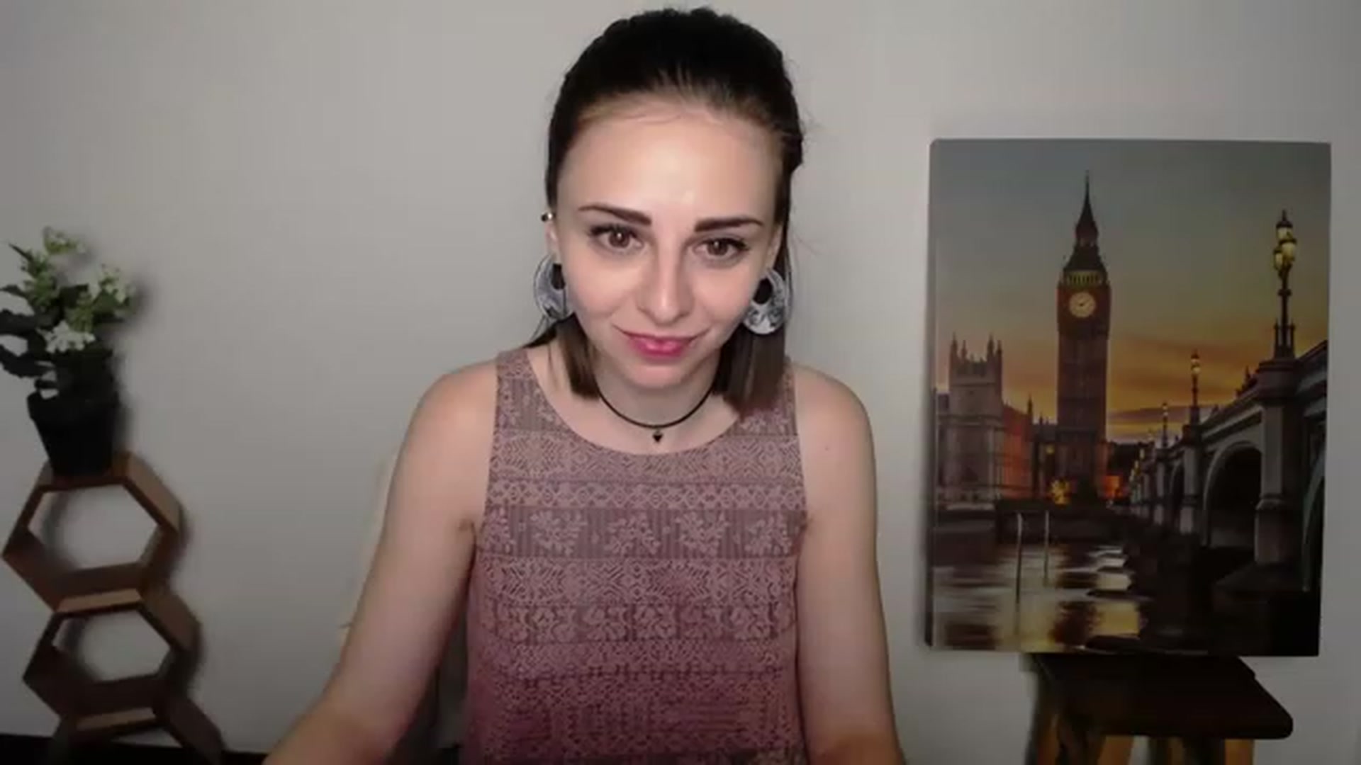 Gallery image thumbnail from Tetti_Korti's myfreecams stream on, 11/27/2022, 15:40 image 3 of 20