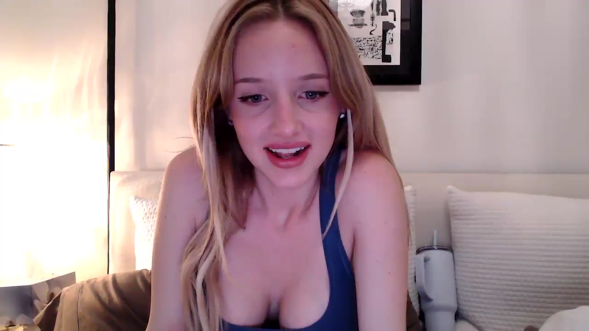 Gallery image thumbnail from TexasReed's myfreecams stream on, 12/20/2025, 07:10 image 8 of 20