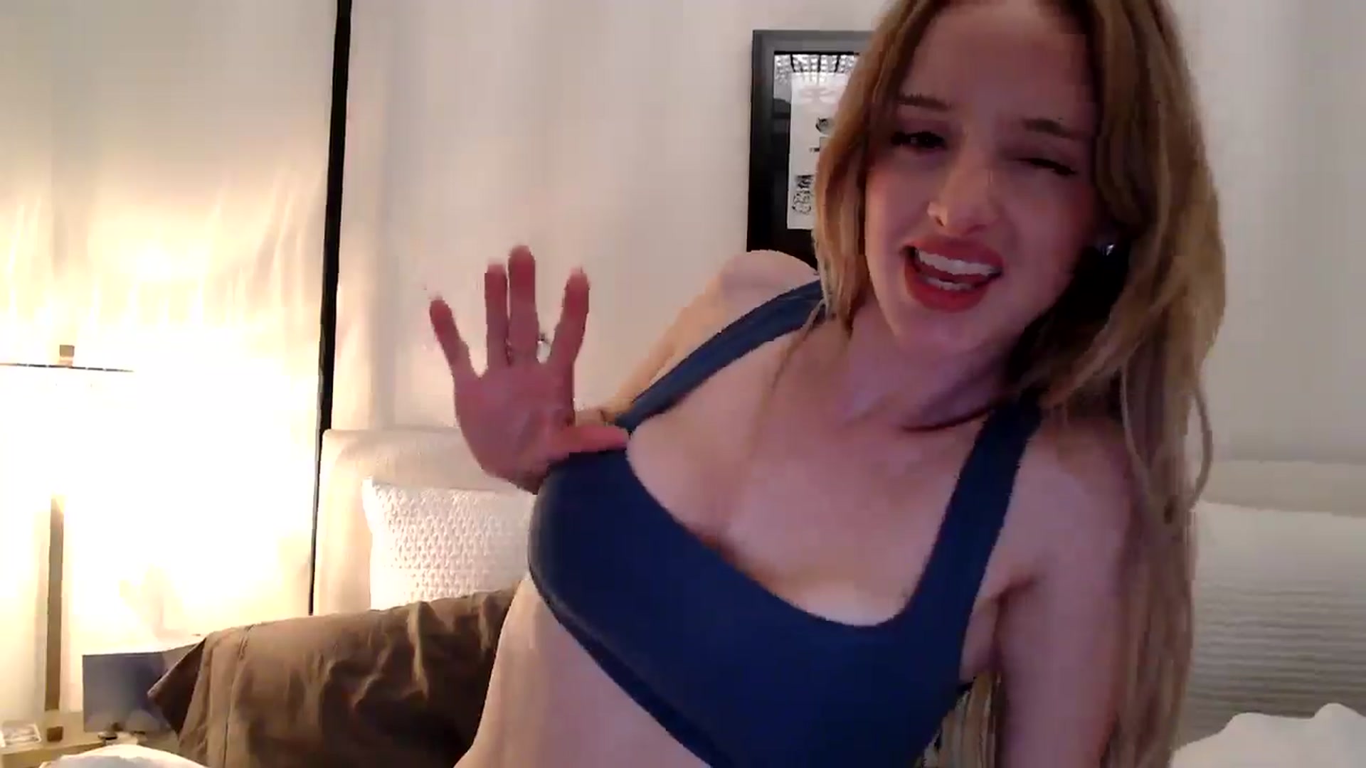 Gallery image thumbnail from TexasReed's myfreecams stream on, 12/20/2025, 07:56 image 5 of 20
