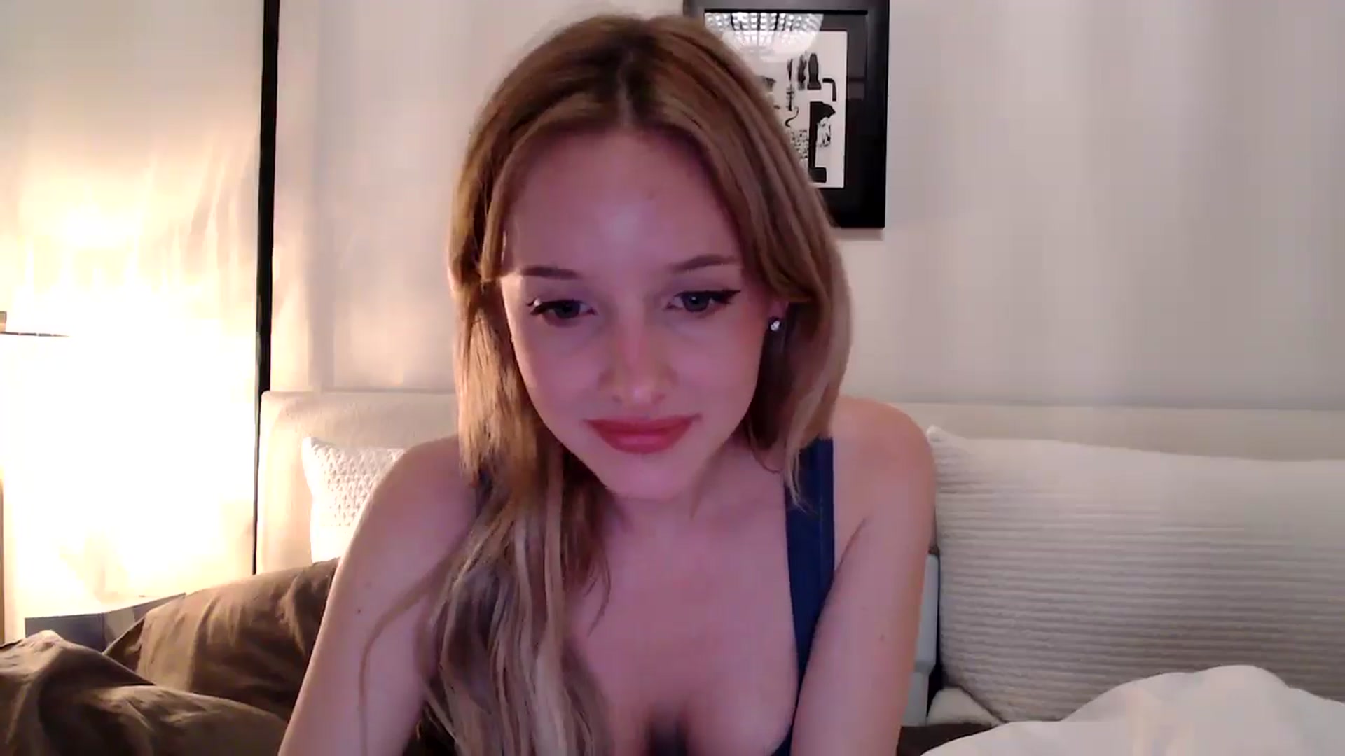 Gallery image thumbnail from TexasReed's myfreecams stream on, 12/20/2025, 07:56 image 15 of 20