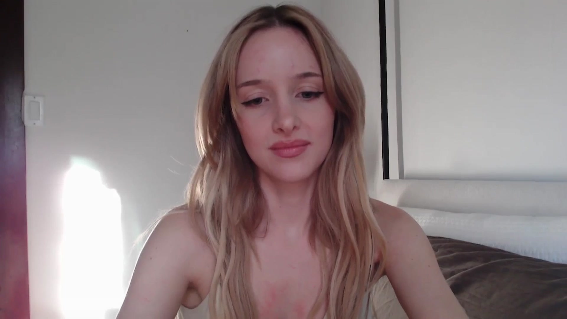 Gallery image thumbnail from TexasReed's myfreecams stream on, 12/27/2025, 21:00 image 15 of 20