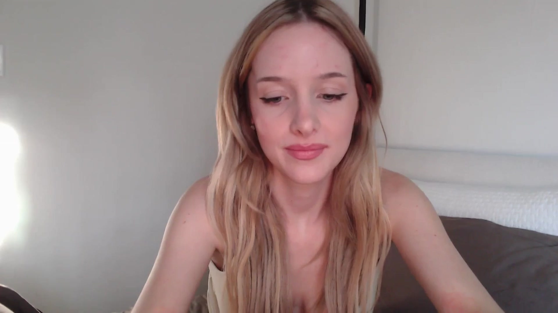 Gallery image thumbnail from TexasReed's myfreecams stream on, 12/27/2025, 21:00 image 6 of 20