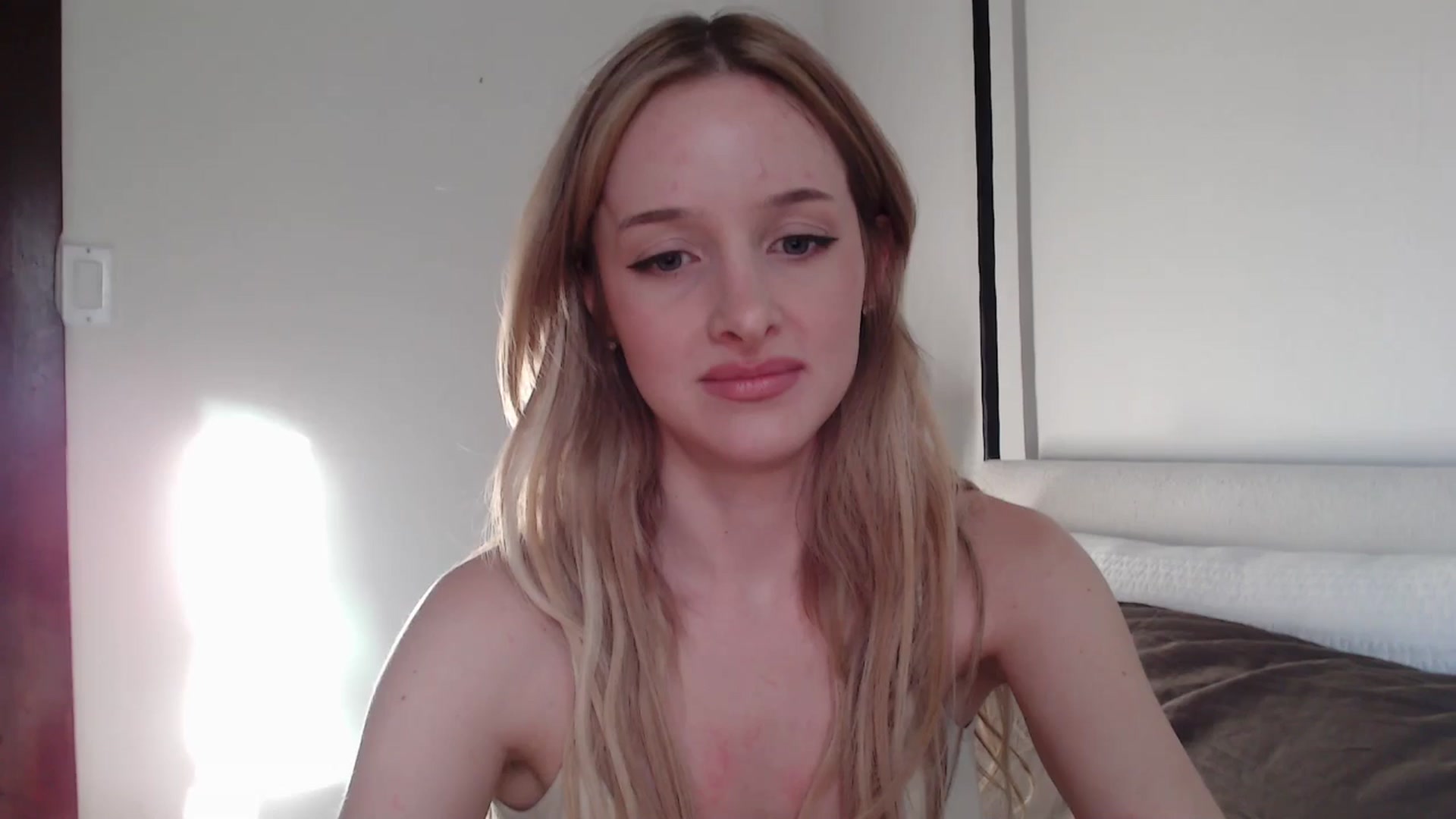 Gallery image thumbnail from TexasReed's myfreecams stream on, 12/27/2025, 21:00 image 16 of 20