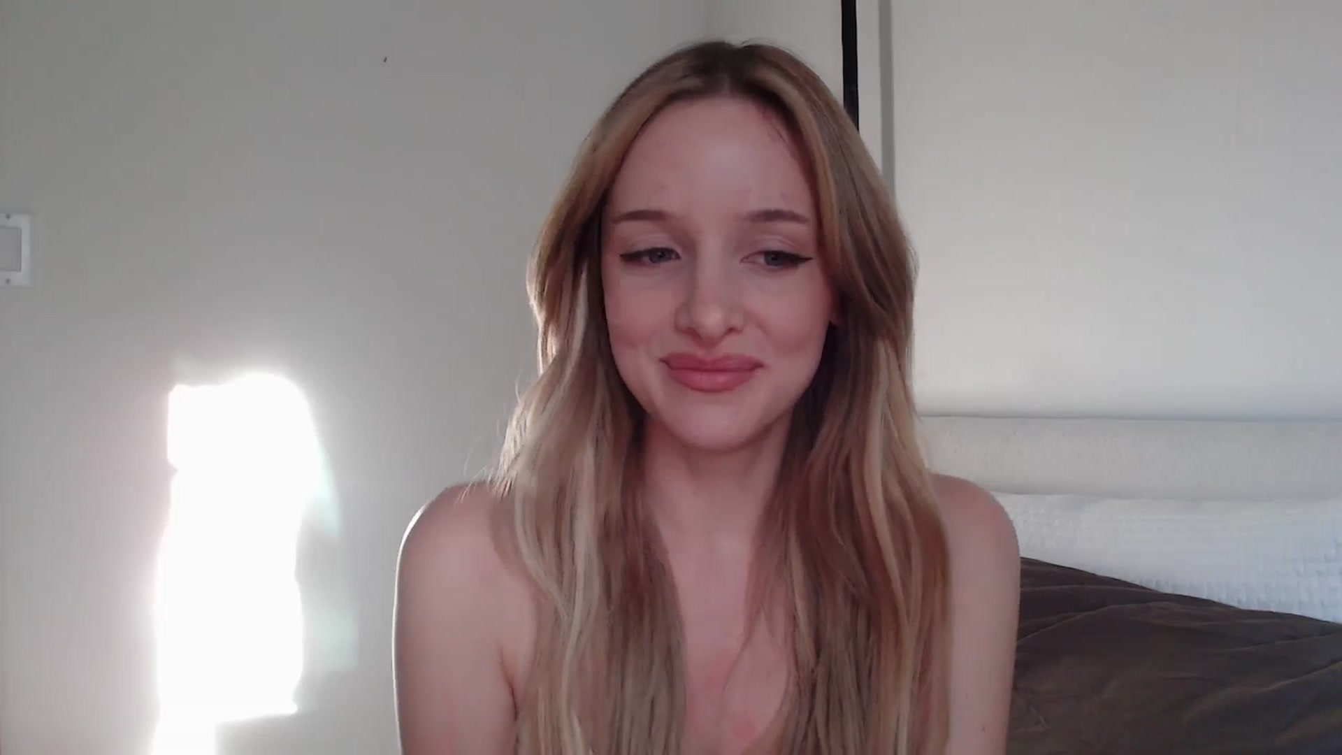 Gallery image thumbnail from TexasReed's myfreecams stream on, 12/27/2025, 21:00 image 19 of 20