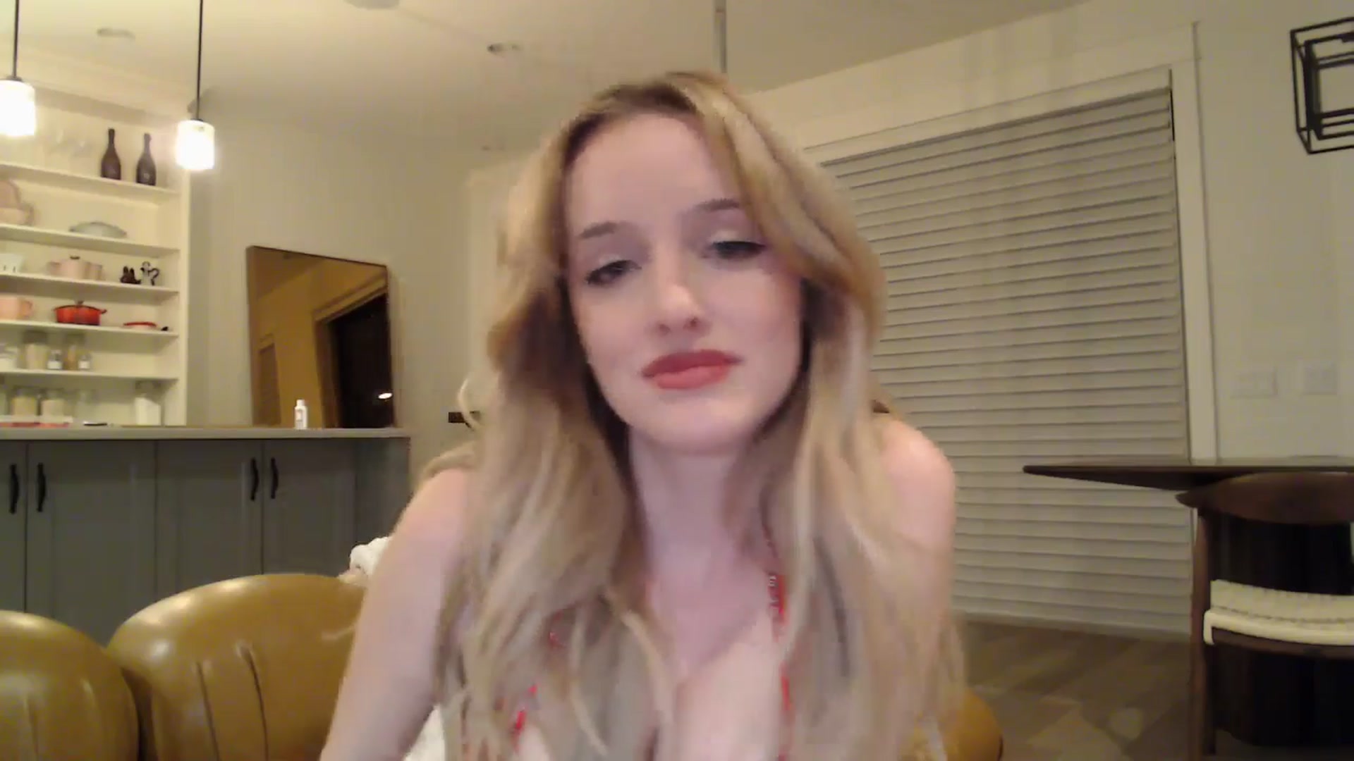Gallery image thumbnail from TexasReed's myfreecams stream on, 01/01/2026, 04:57 image 10 of 20