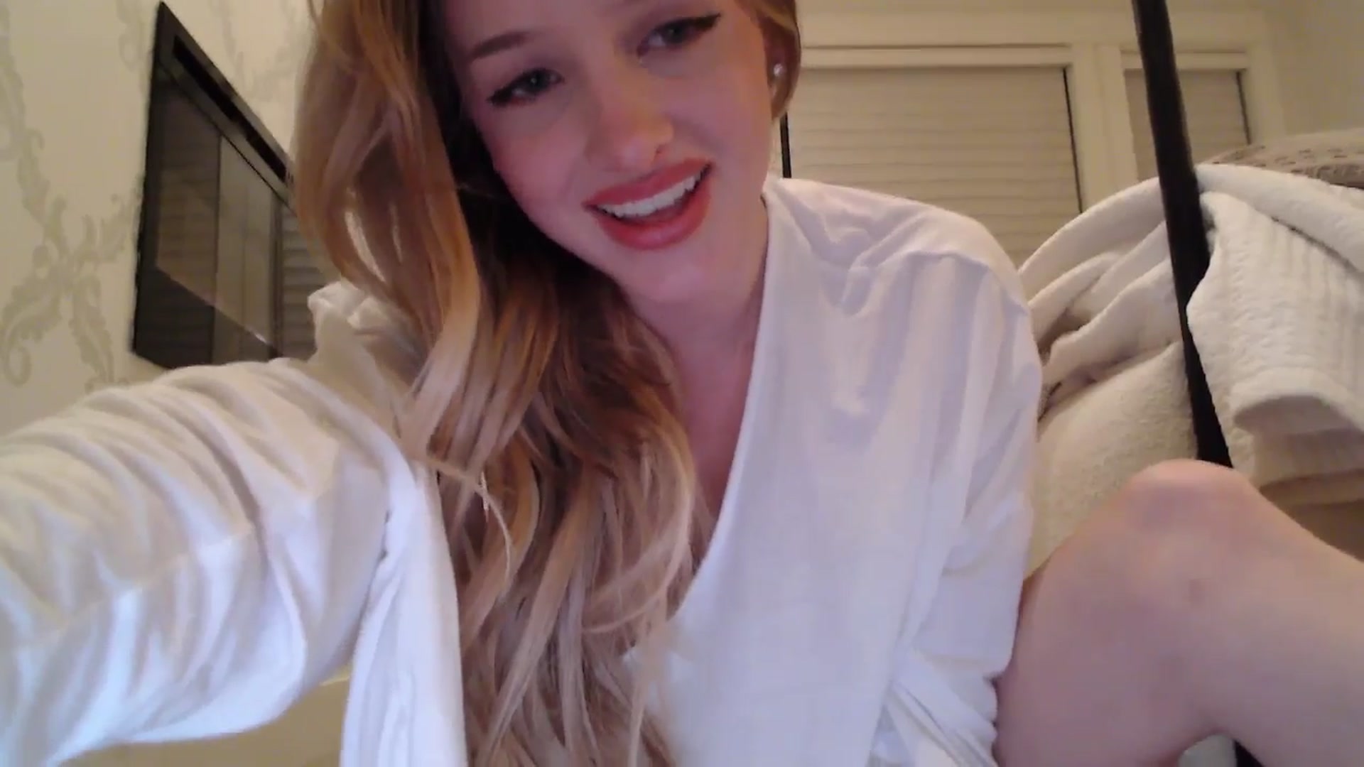 Gallery image thumbnail from TexasReed's myfreecams stream on, 01/02/2026, 06:56 image 18 of 20