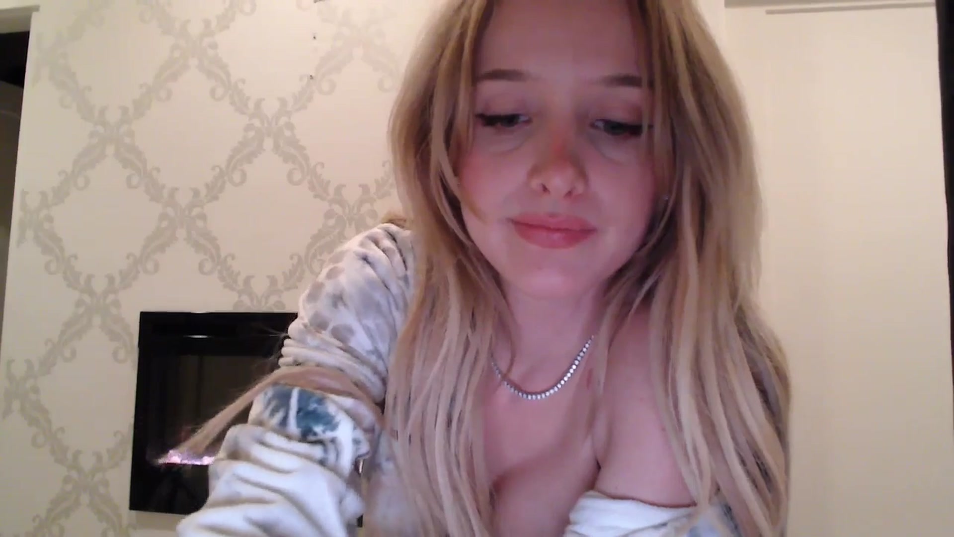 Gallery image thumbnail from TexasReed's myfreecams stream on, 01/05/2026, 06:38 image 8 of 20
