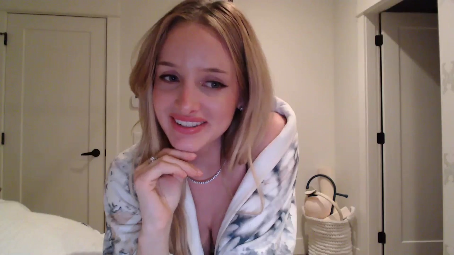 Gallery image thumbnail from TexasReed's myfreecams stream on, 01/05/2026, 06:38 image 17 of 20
