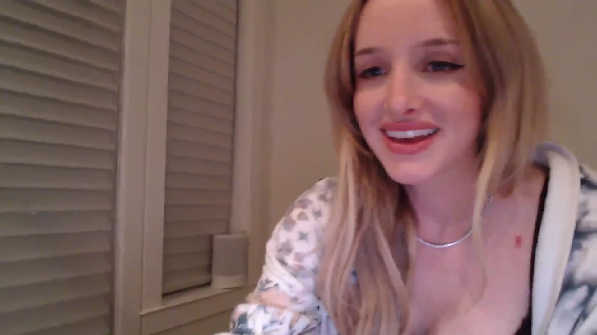 Gallery image thumbnail from TexasReed's myfreecams stream on, 01/05/2026, 06:38 image 7 of 20