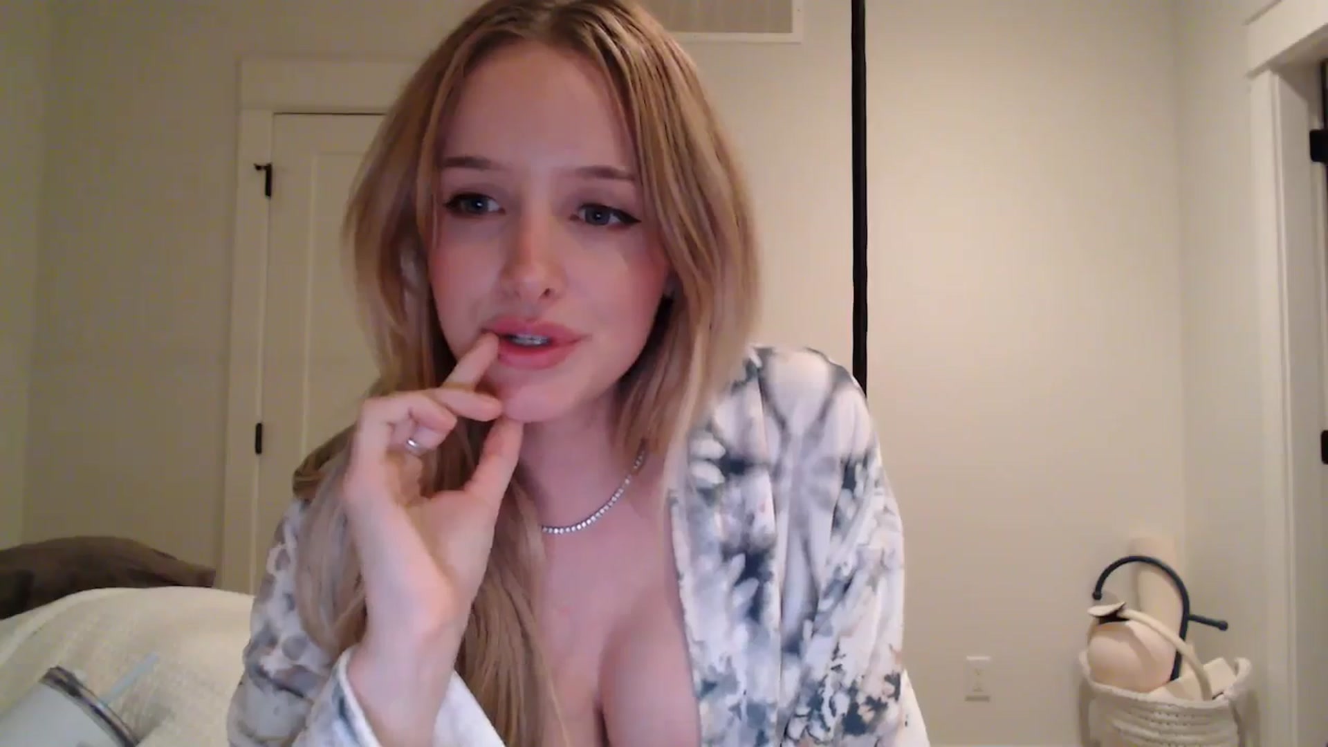 Gallery image thumbnail from TexasReed's myfreecams stream on, 01/05/2026, 08:57 image 5 of 20