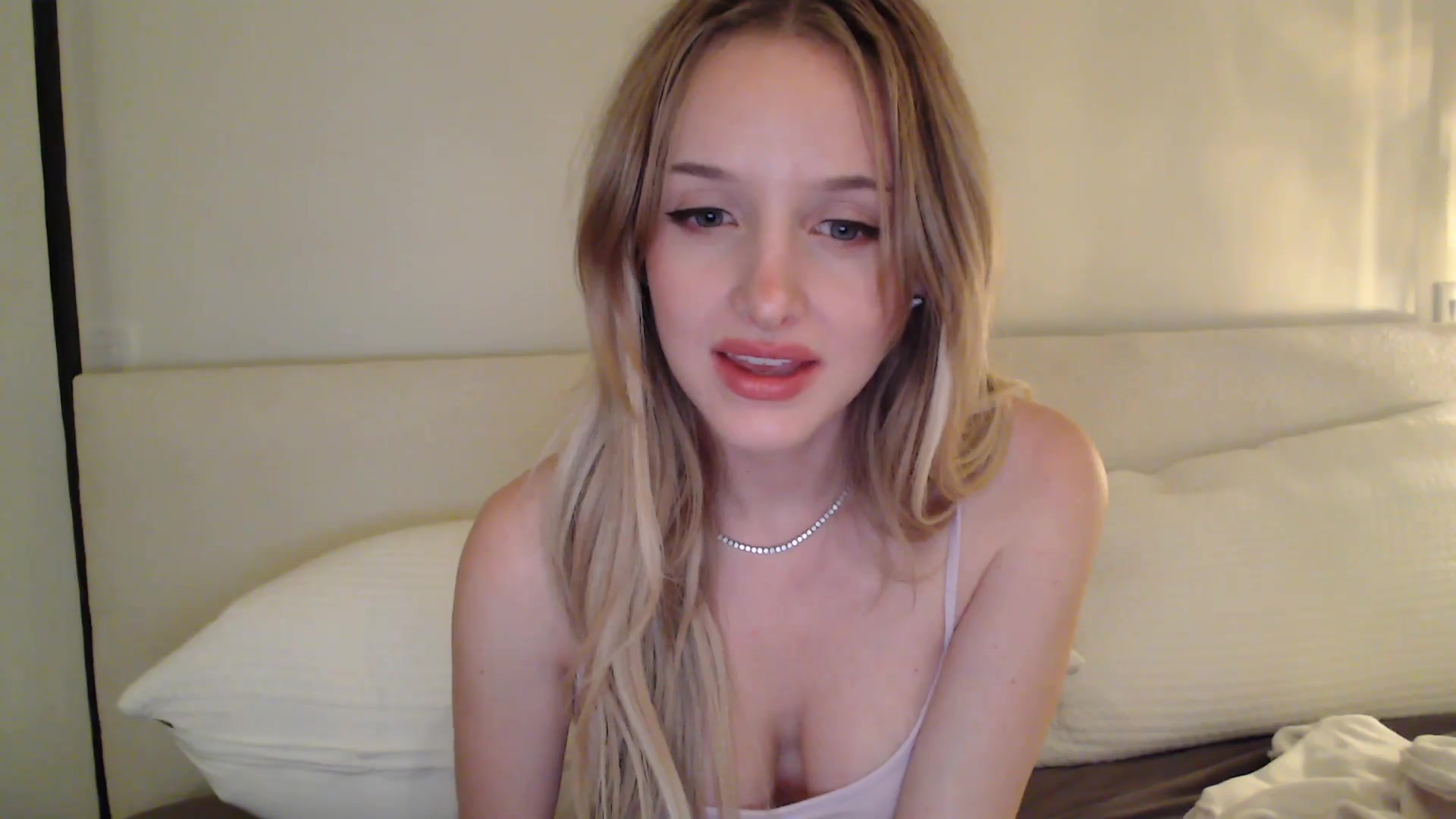 Gallery image thumbnail from TexasReed's myfreecams stream on, 01/06/2026, 06:22 image 14 of 20