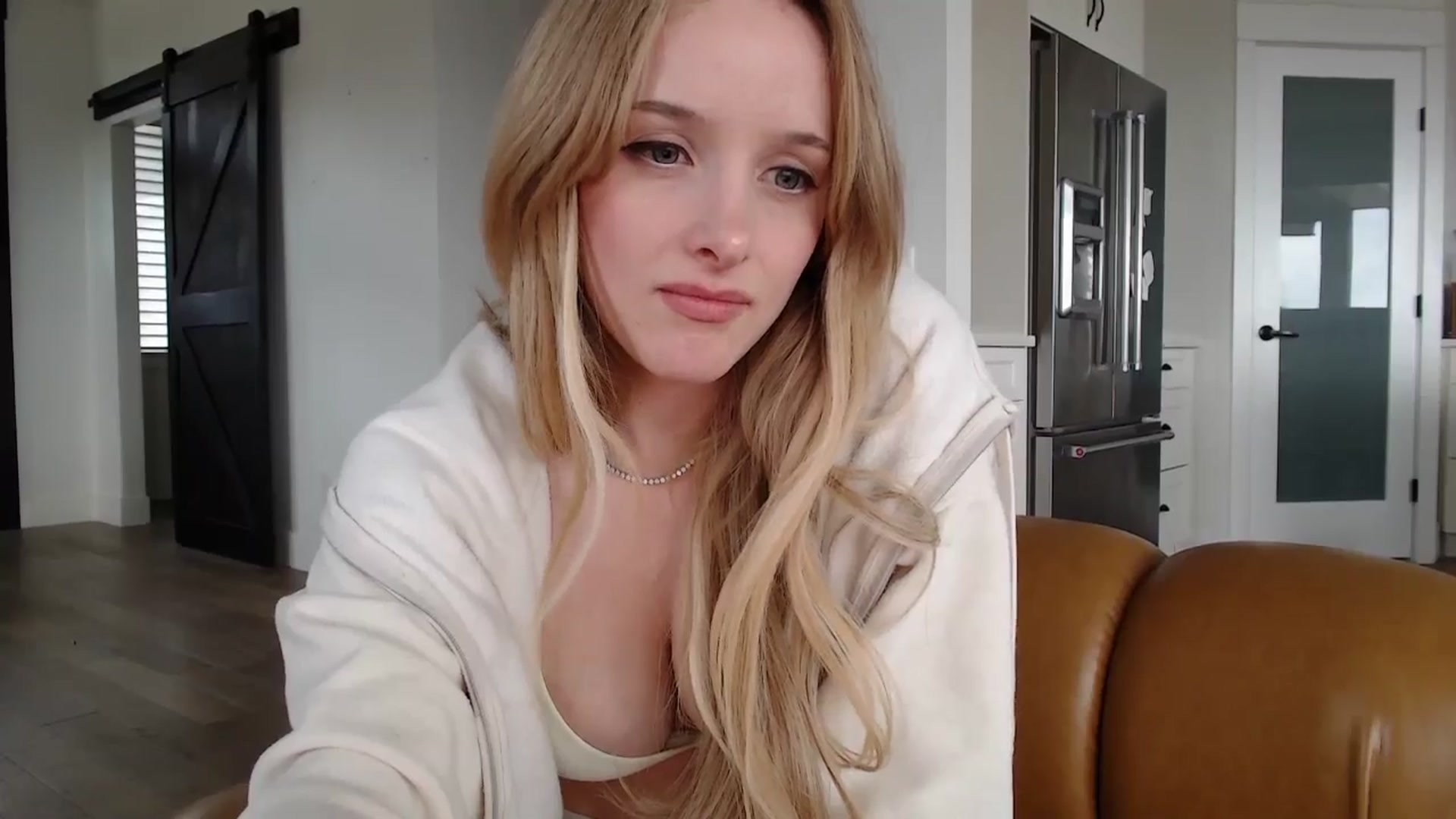 Gallery image thumbnail from TexasReed's myfreecams stream on, 01/07/2026, 22:29 image 10 of 20