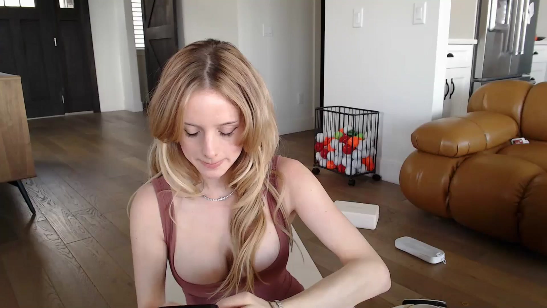 Gallery image thumbnail from TexasReed's myfreecams stream on, 01/08/2026, 22:09 image 19 of 20
