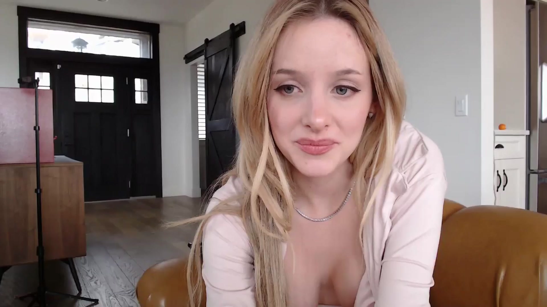 Gallery image thumbnail from TexasReed's myfreecams stream on, 01/12/2026, 21:53 image 3 of 20