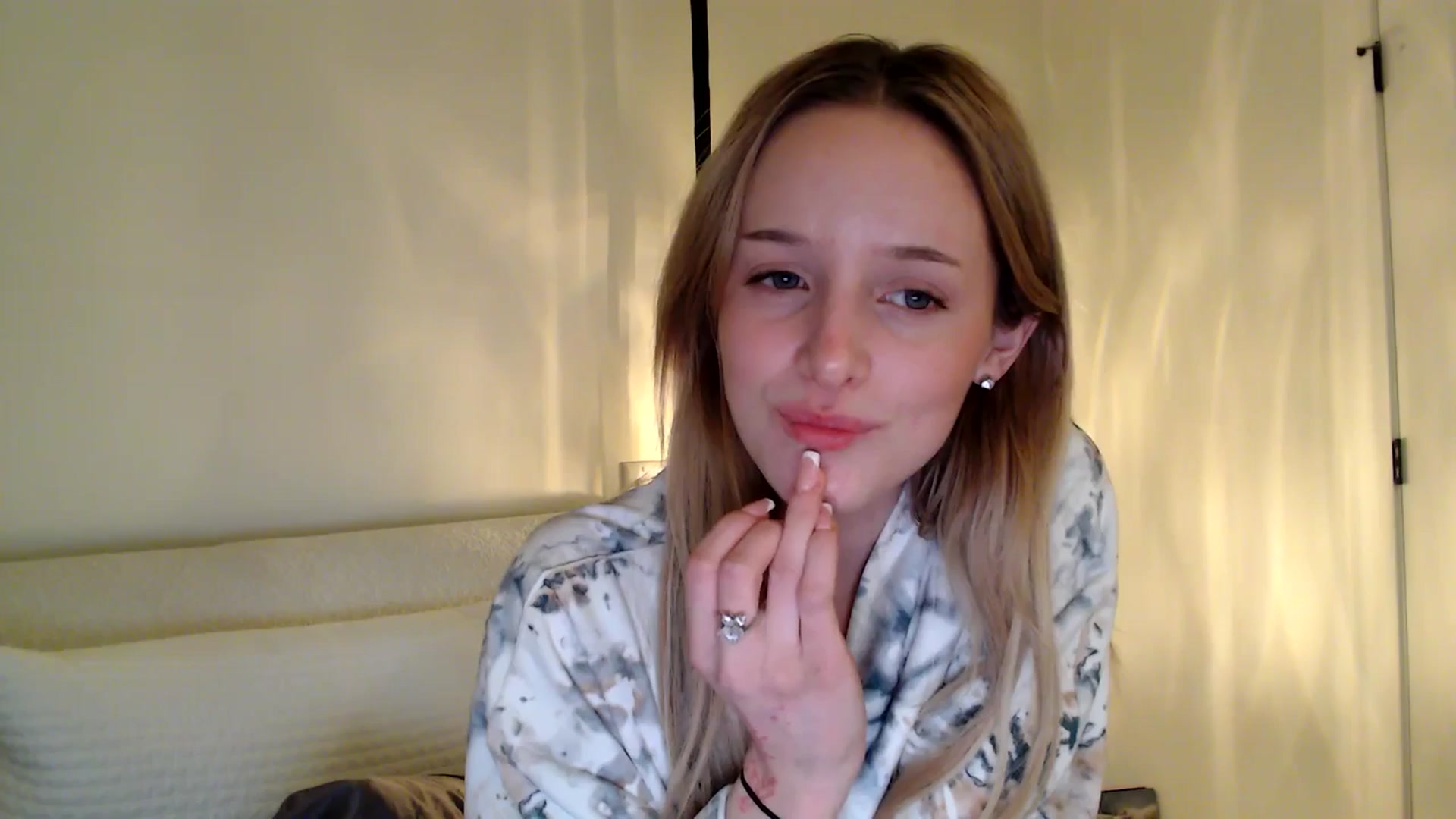 Gallery image thumbnail from TexasReed's myfreecams stream on, 01/21/2026, 08:00 image 8 of 20