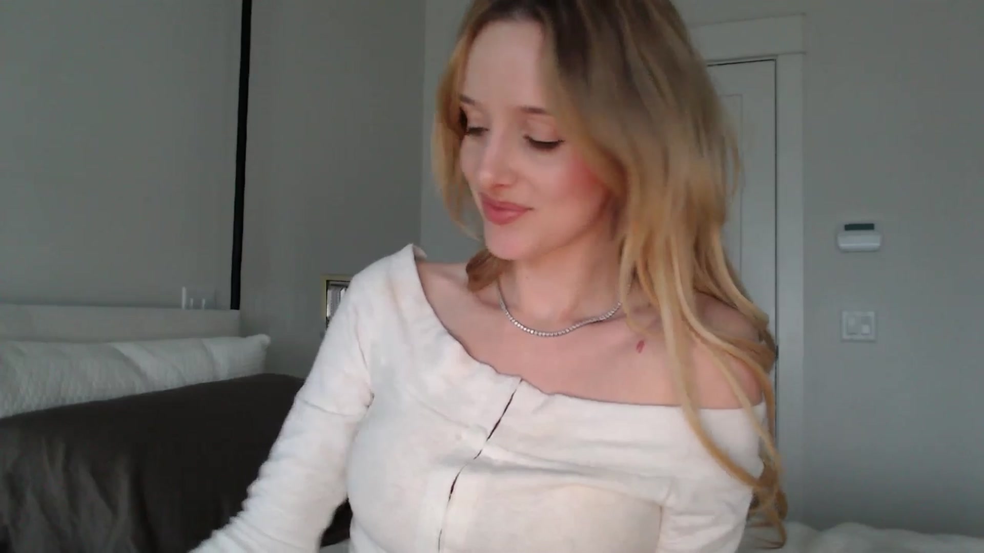 Gallery image thumbnail from TexasReed's myfreecams stream on, 01/21/2026, 23:52 image 8 of 20