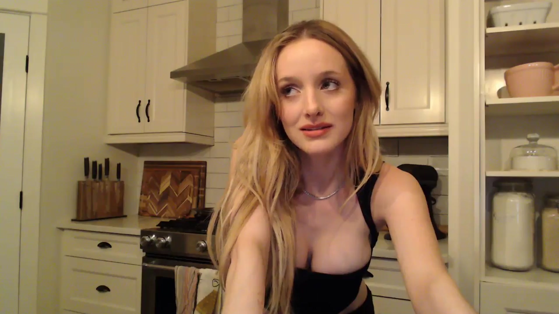 Gallery image thumbnail from TexasReed's myfreecams stream on, 01/31/2026, 09:02 image 15 of 20
