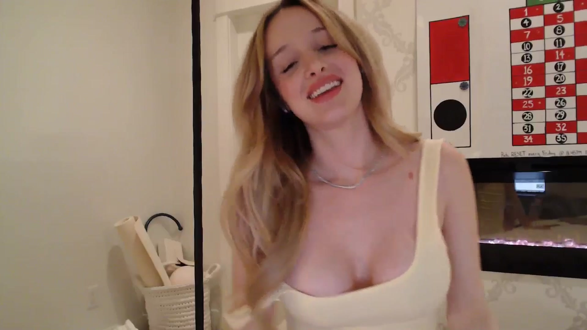 Gallery image thumbnail from TexasReed's myfreecams stream on, 02/02/2026, 08:47 image 9 of 20