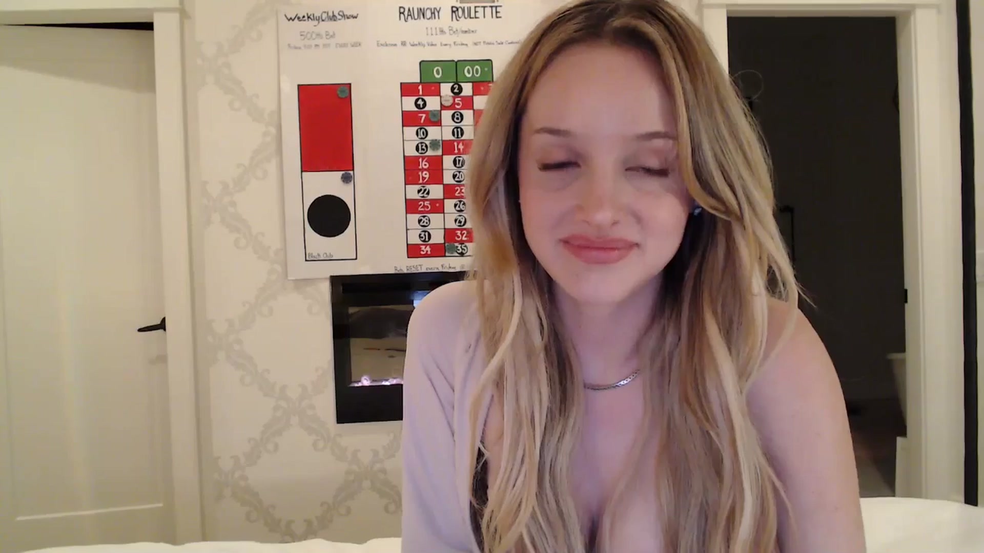Gallery image thumbnail from TexasReed's myfreecams stream on, 02/03/2026, 07:08 image 6 of 20