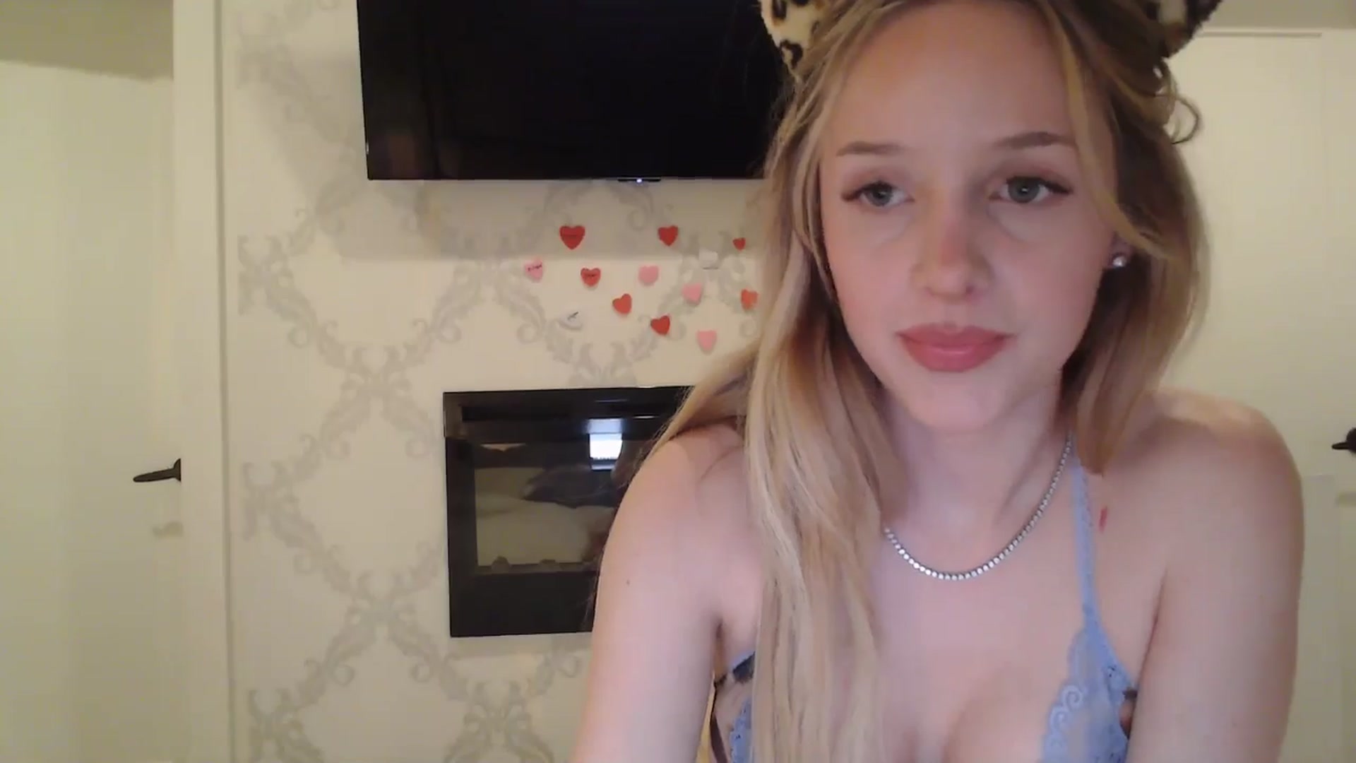 Gallery image thumbnail from TexasReed's myfreecams stream on, 02/15/2026, 07:27 image 2 of 20