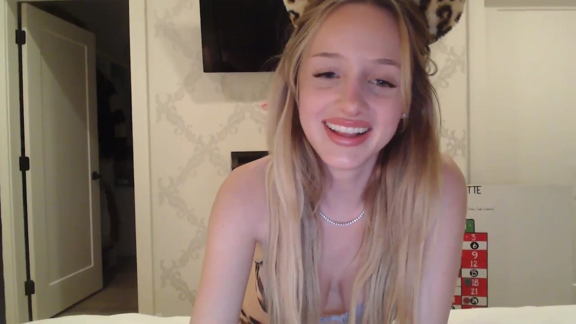 Gallery image thumbnail from TexasReed's myfreecams stream on, 02/15/2026, 07:27 image 10 of 20