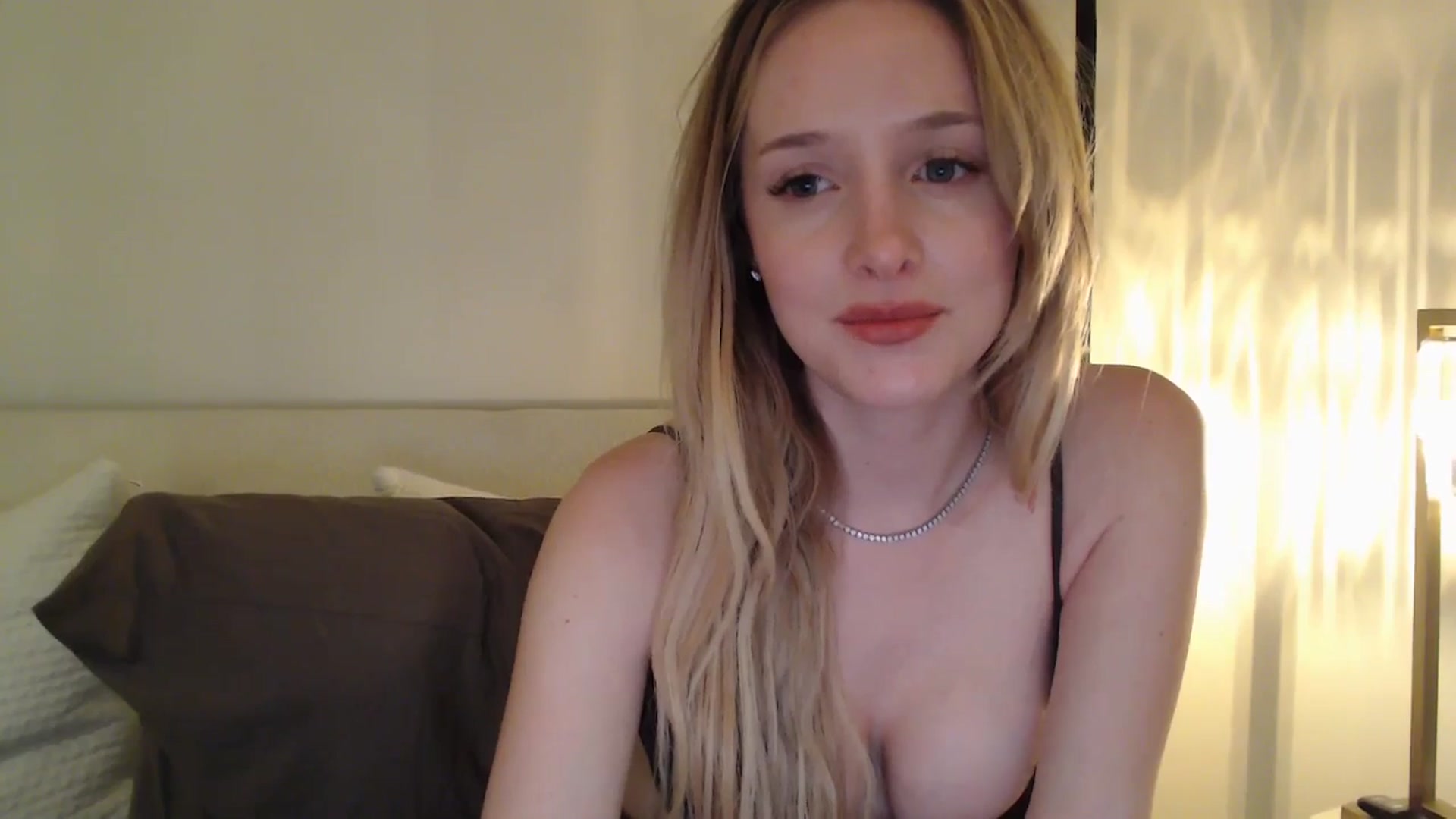 Gallery image thumbnail from TexasReed's myfreecams stream on, 02/16/2026, 06:28 image 3 of 20