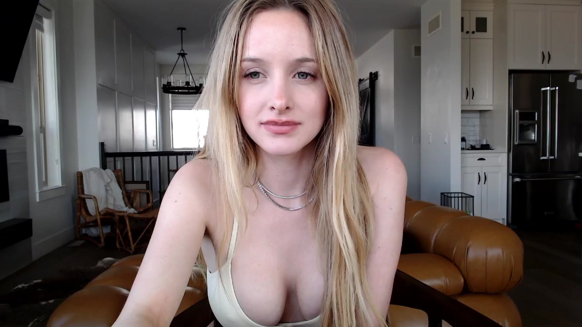 Gallery image thumbnail from TexasReed's myfreecams stream on, 02/17/2026, 22:16 image 1 of 20