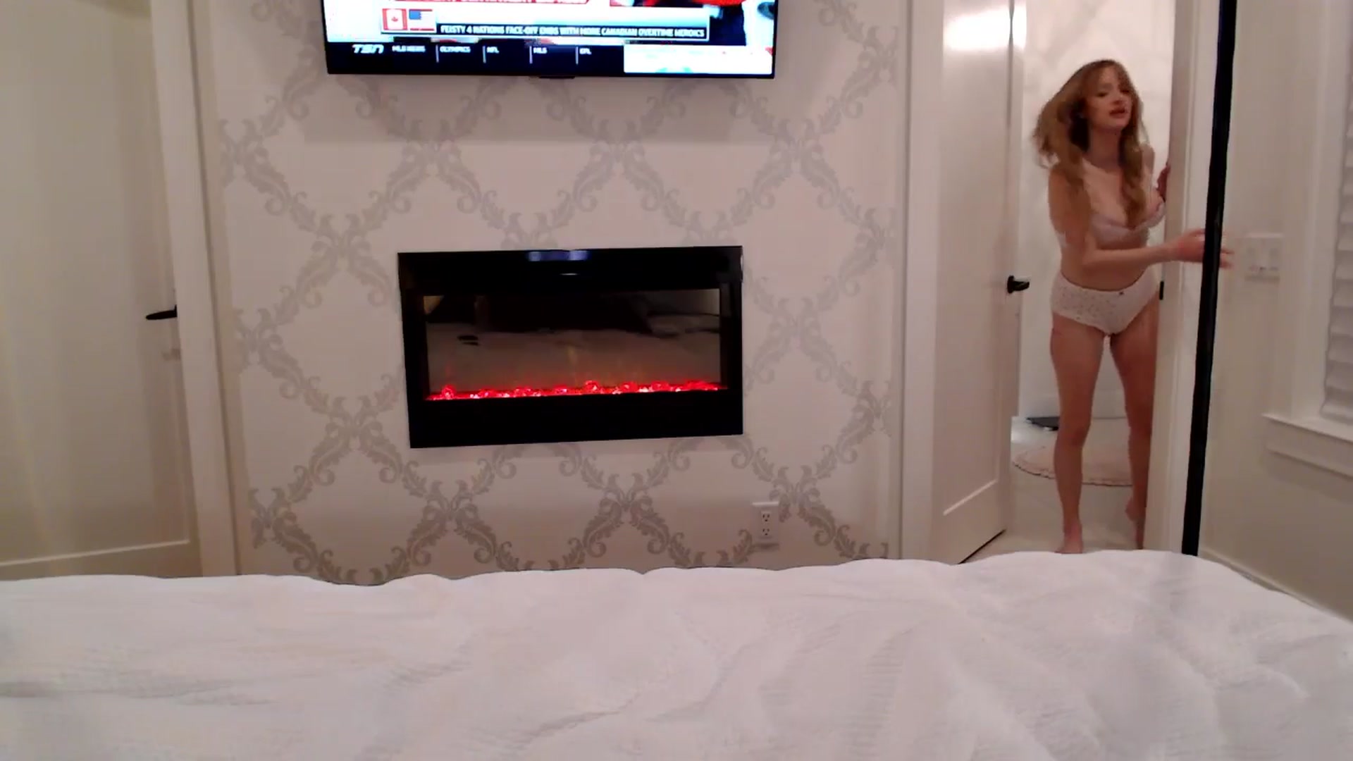 Gallery image thumbnail from TexasReed's myfreecams stream on, 02/22/2026, 08:03 image 16 of 20