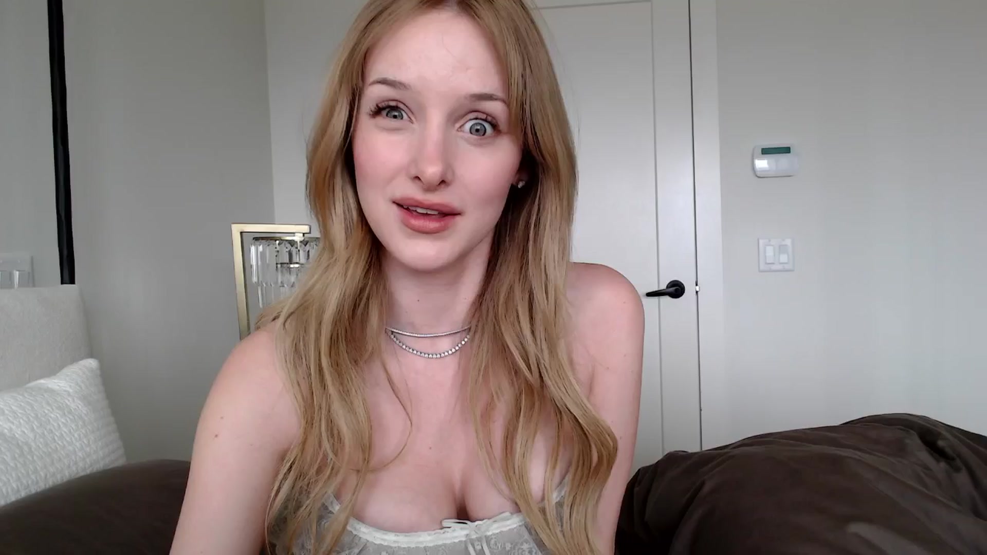 Gallery image thumbnail from TexasReed's myfreecams stream on, 02/23/2026, 22:27 image 4 of 20