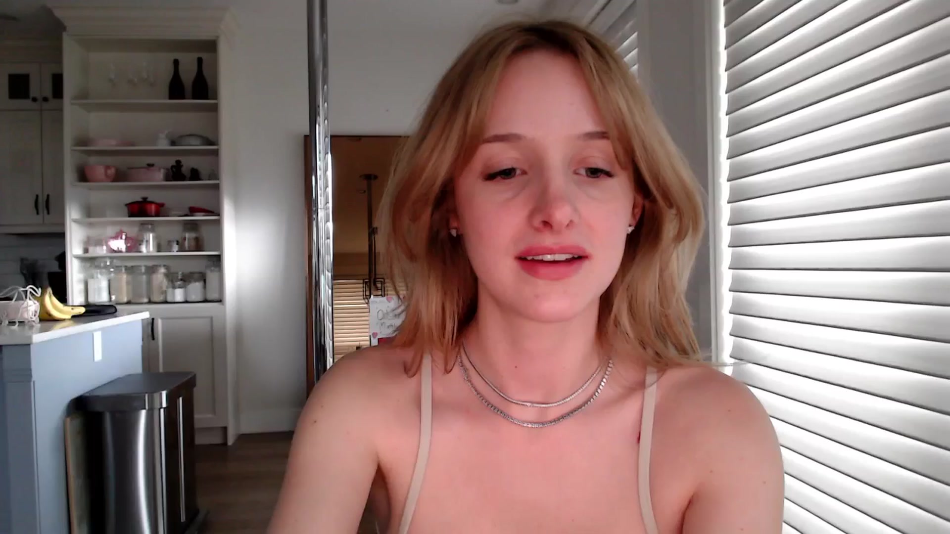 Gallery image thumbnail from TexasReed's myfreecams stream on, 02/26/2026, 23:04 image 19 of 20