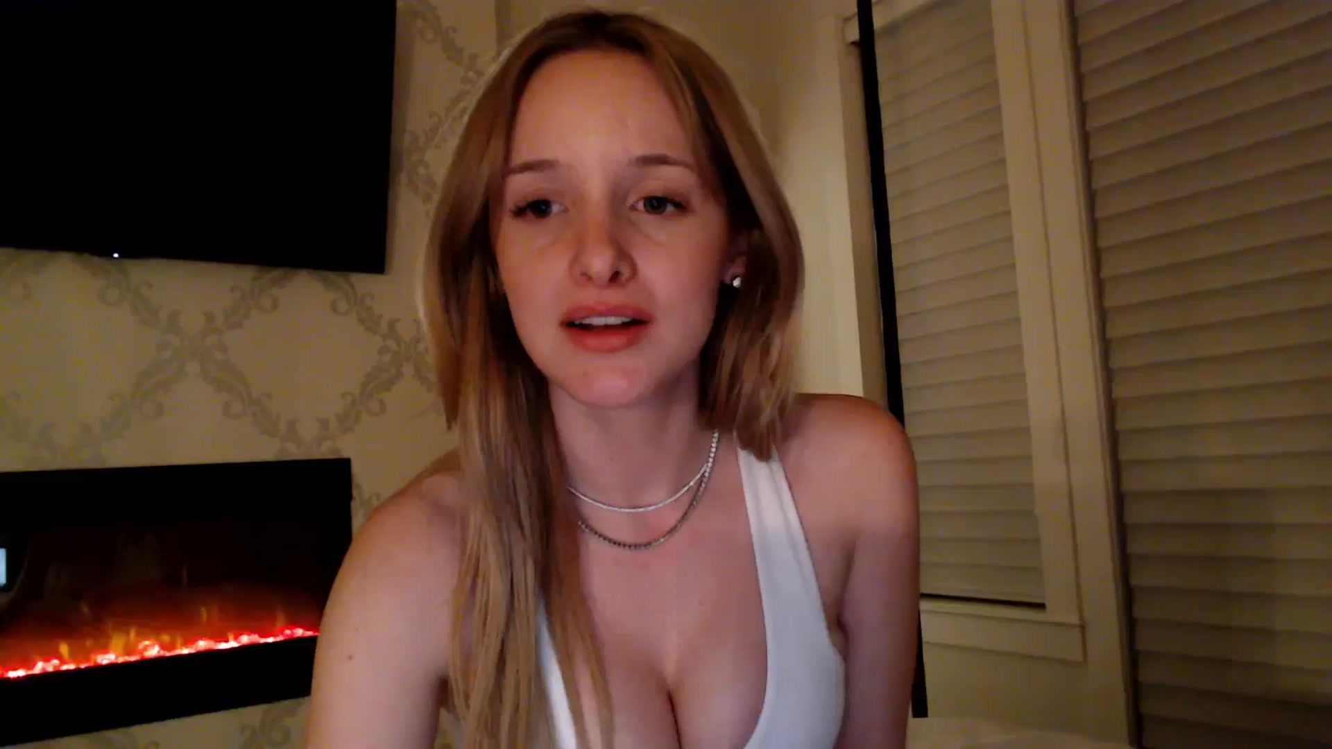 Gallery image thumbnail from TexasReed's myfreecams stream on, 02/28/2026, 08:57 image 10 of 20