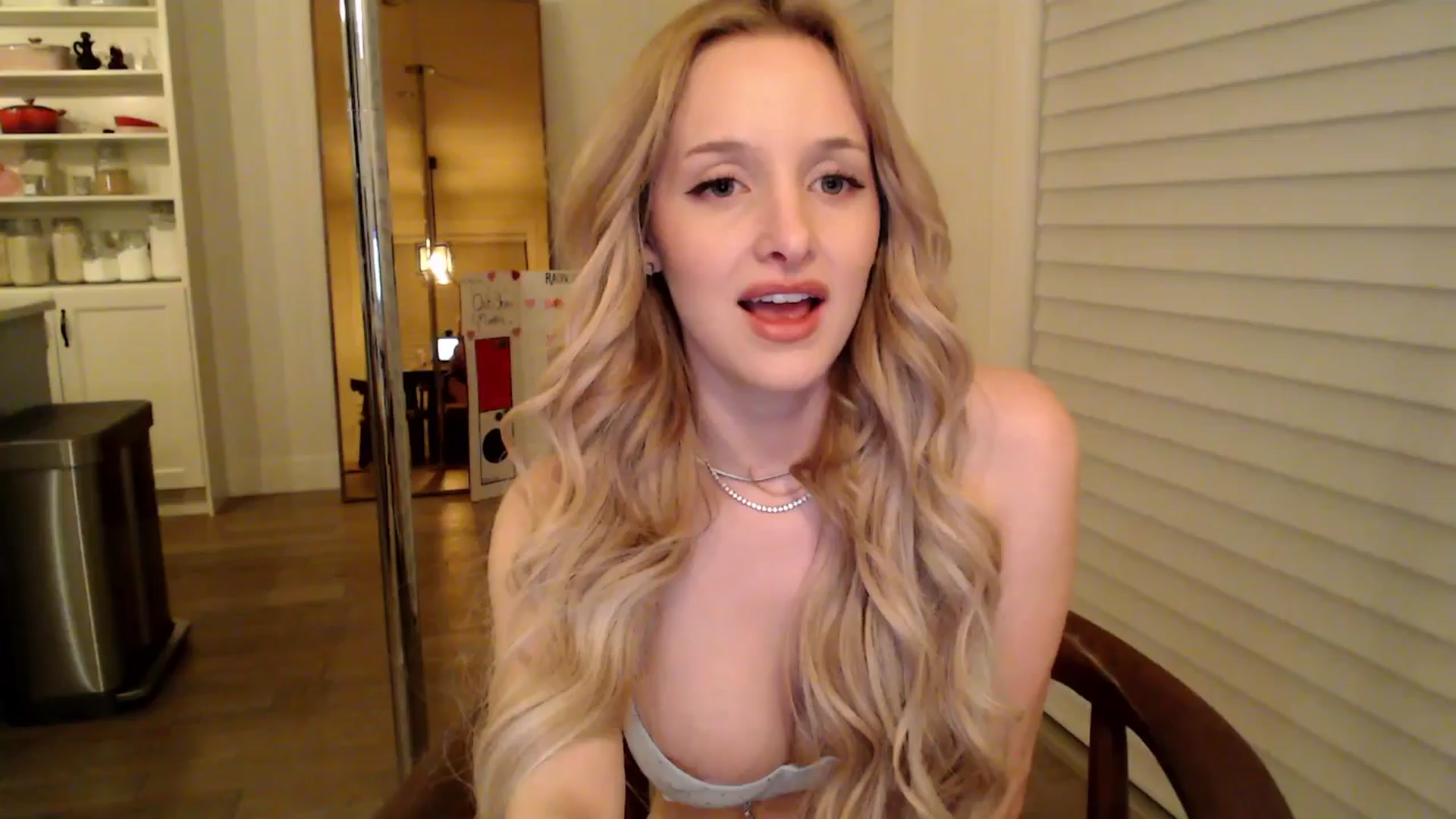 Gallery image thumbnail from TexasReed's myfreecams stream on, 03/04/2026, 06:57 image 4 of 20