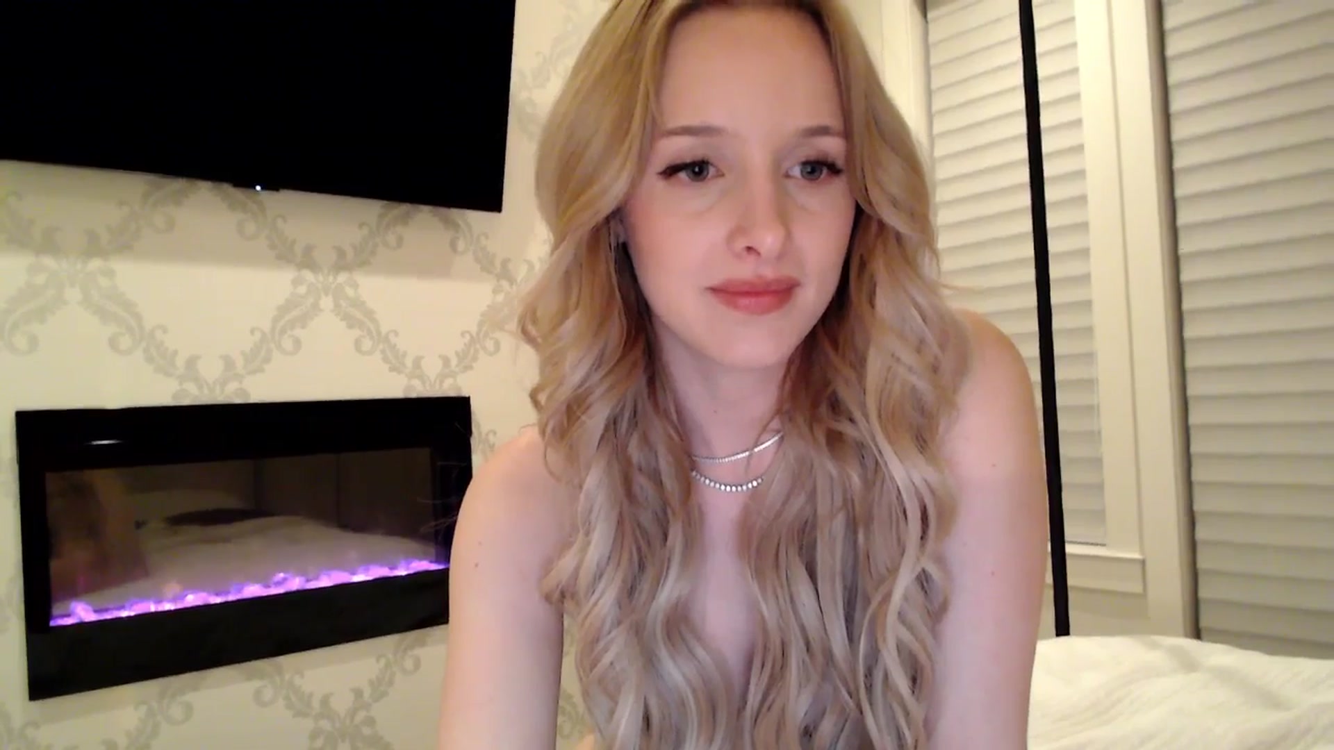 Gallery image thumbnail from TexasReed's myfreecams stream on, 03/04/2026, 06:57 image 17 of 20