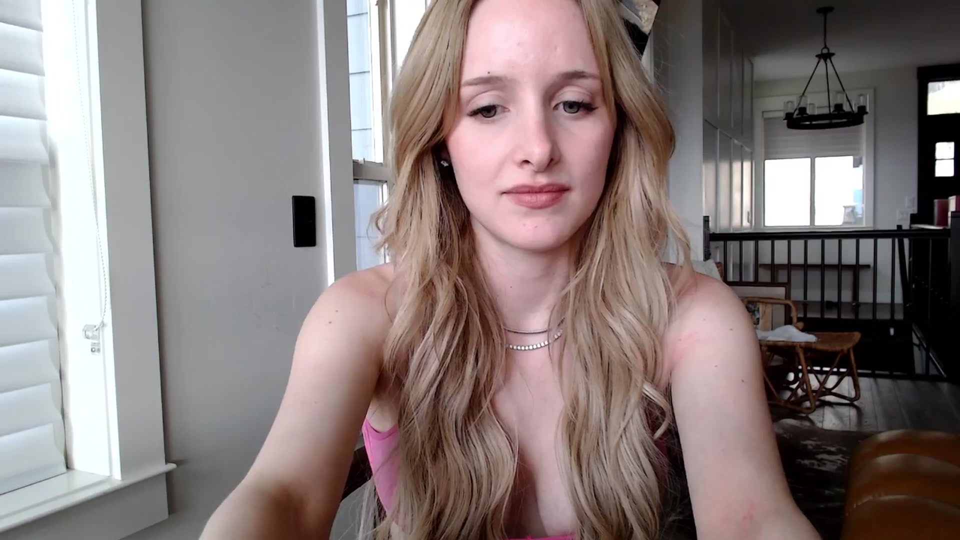 Gallery image thumbnail from TexasReed's myfreecams stream on, 03/05/2026, 23:31 image 16 of 20