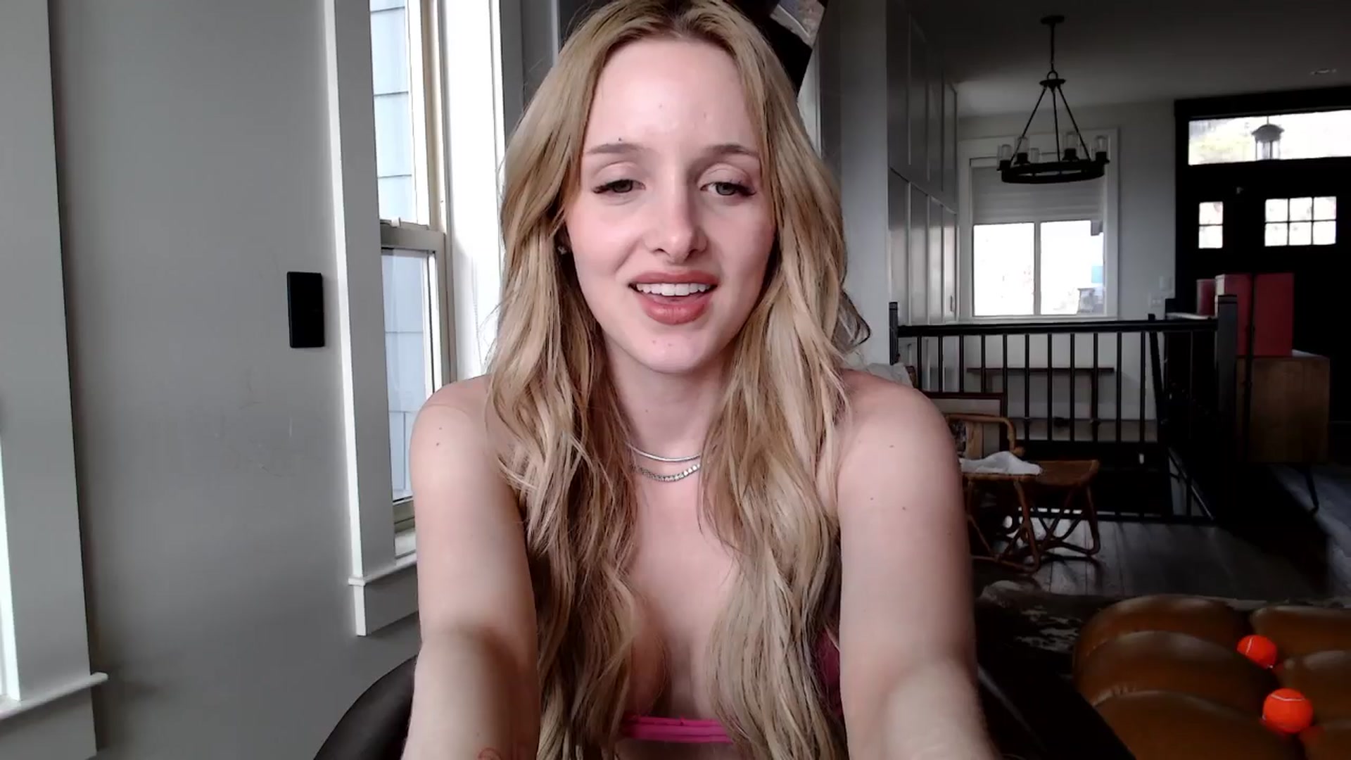 Gallery image thumbnail from TexasReed's myfreecams stream on, 03/05/2026, 23:31 image 12 of 20