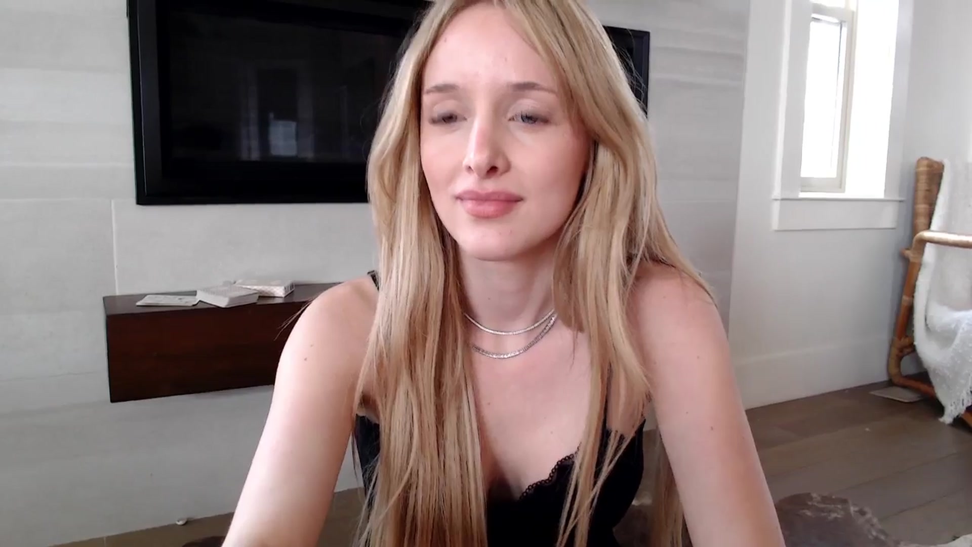 Gallery image thumbnail from TexasReed's myfreecams stream on, 03/09/2026, 22:26 image 3 of 20