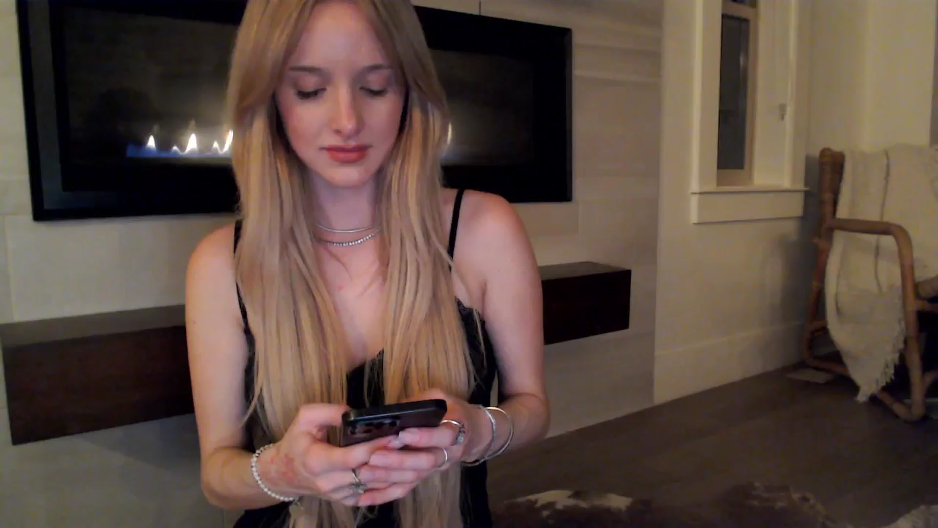 Gallery image thumbnail from TexasReed's myfreecams stream on, 03/10/2026, 06:53 image 12 of 20