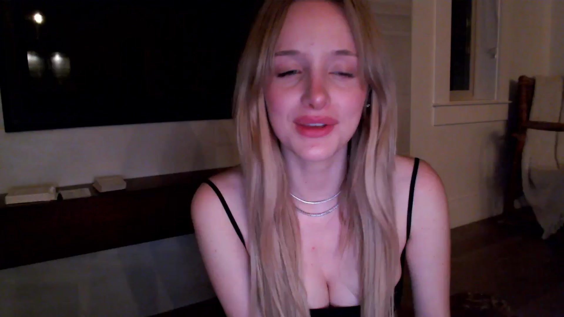 Gallery image thumbnail from TexasReed's myfreecams stream on, 03/11/2026, 07:23 image 7 of 20