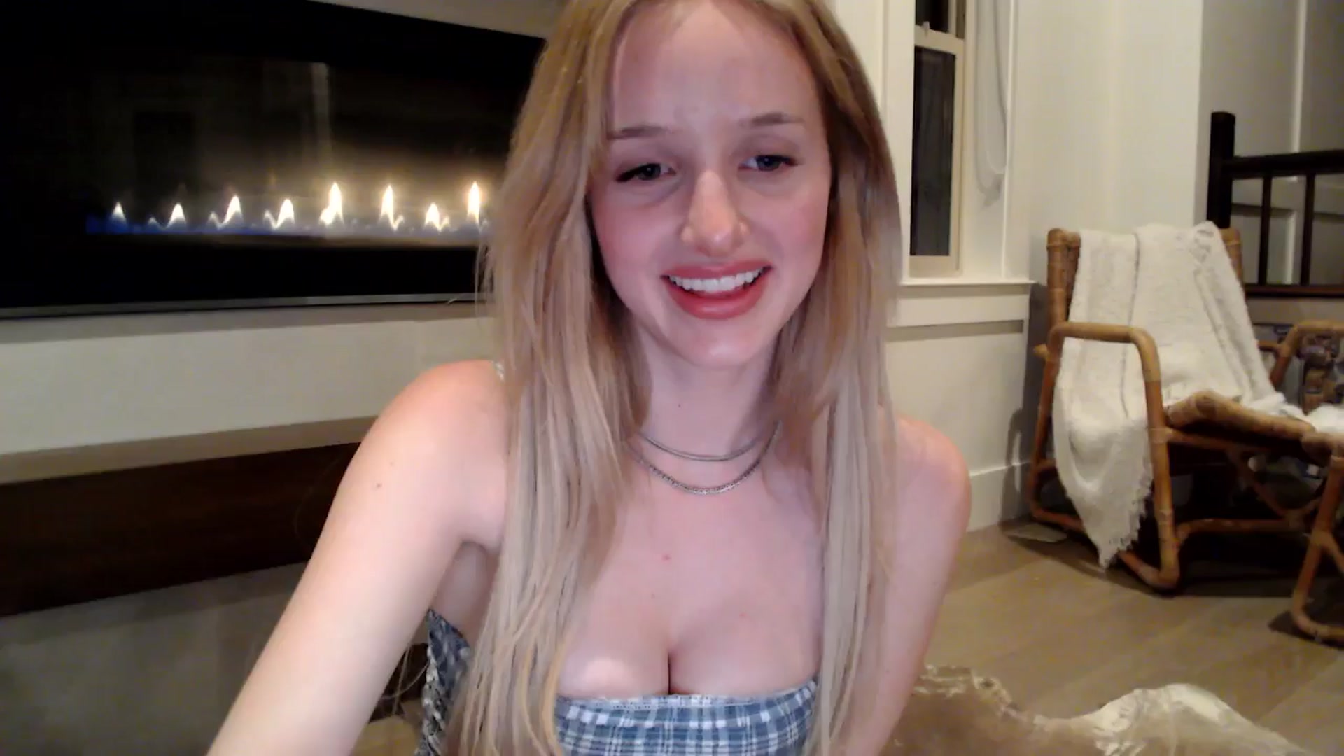 Gallery image thumbnail from TexasReed's myfreecams stream on, 03/12/2026, 05:41 image 13 of 20
