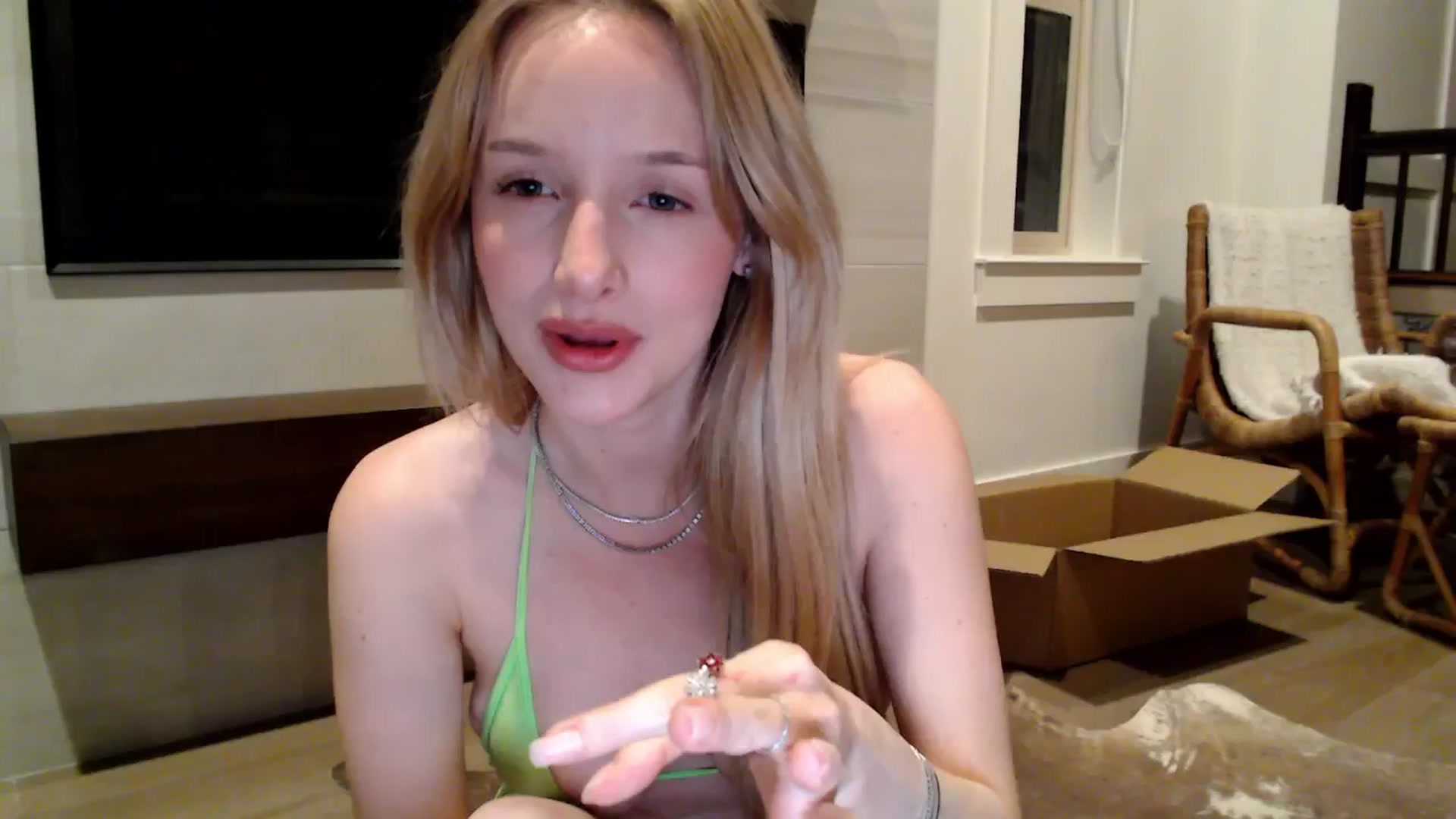 Gallery image thumbnail from TexasReed's myfreecams stream on, 03/18/2026, 07:06 image 8 of 20