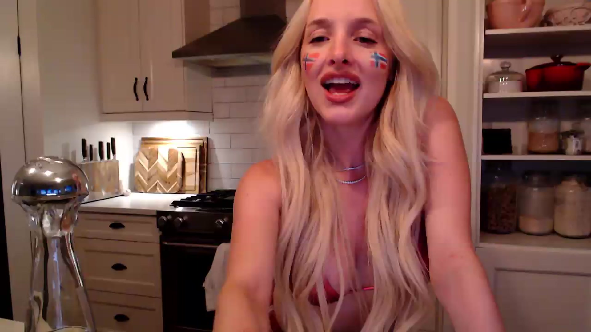 Gallery image thumbnail from TexasReed's myfreecams stream on, 07/12/2026, 05:13 image 14 of 20