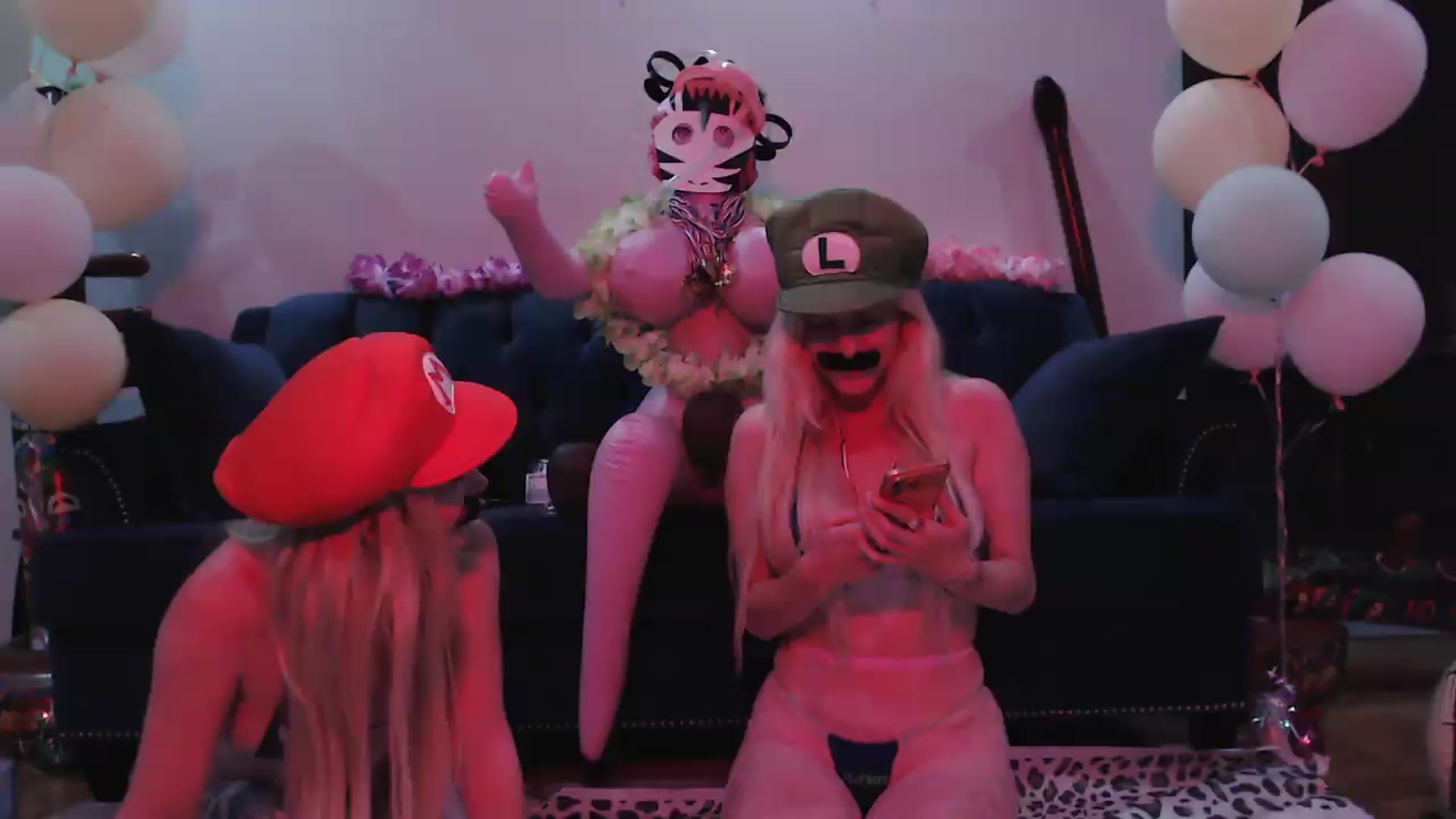 Gallery image thumbnail from TexasReed's myfreecams stream on, 07/23/2026, 10:07 image 2 of 20