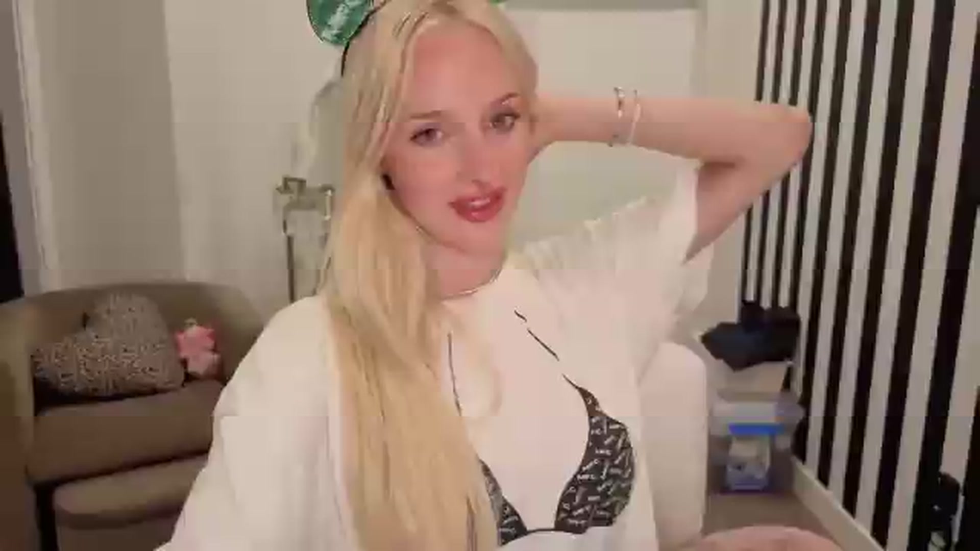 Gallery image thumbnail from TexasReed's myfreecams stream on, 08/25/2026, 06:33 image 18 of 20